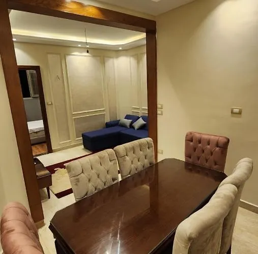 Azarita Luxury Apartment - Families Only