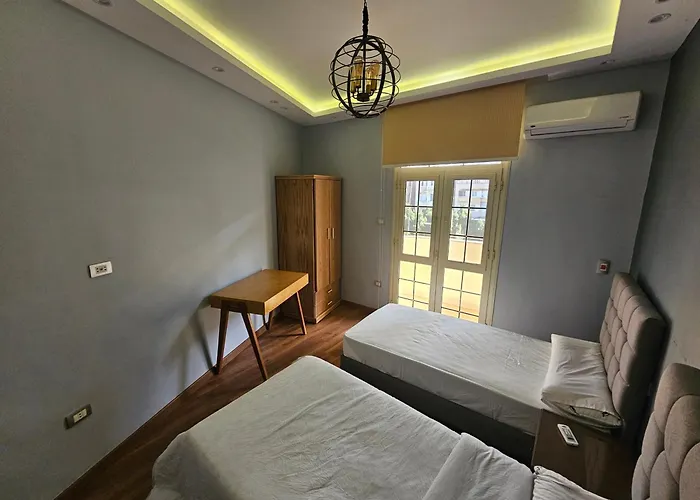 Azarita Luxury Apartment - Families Only